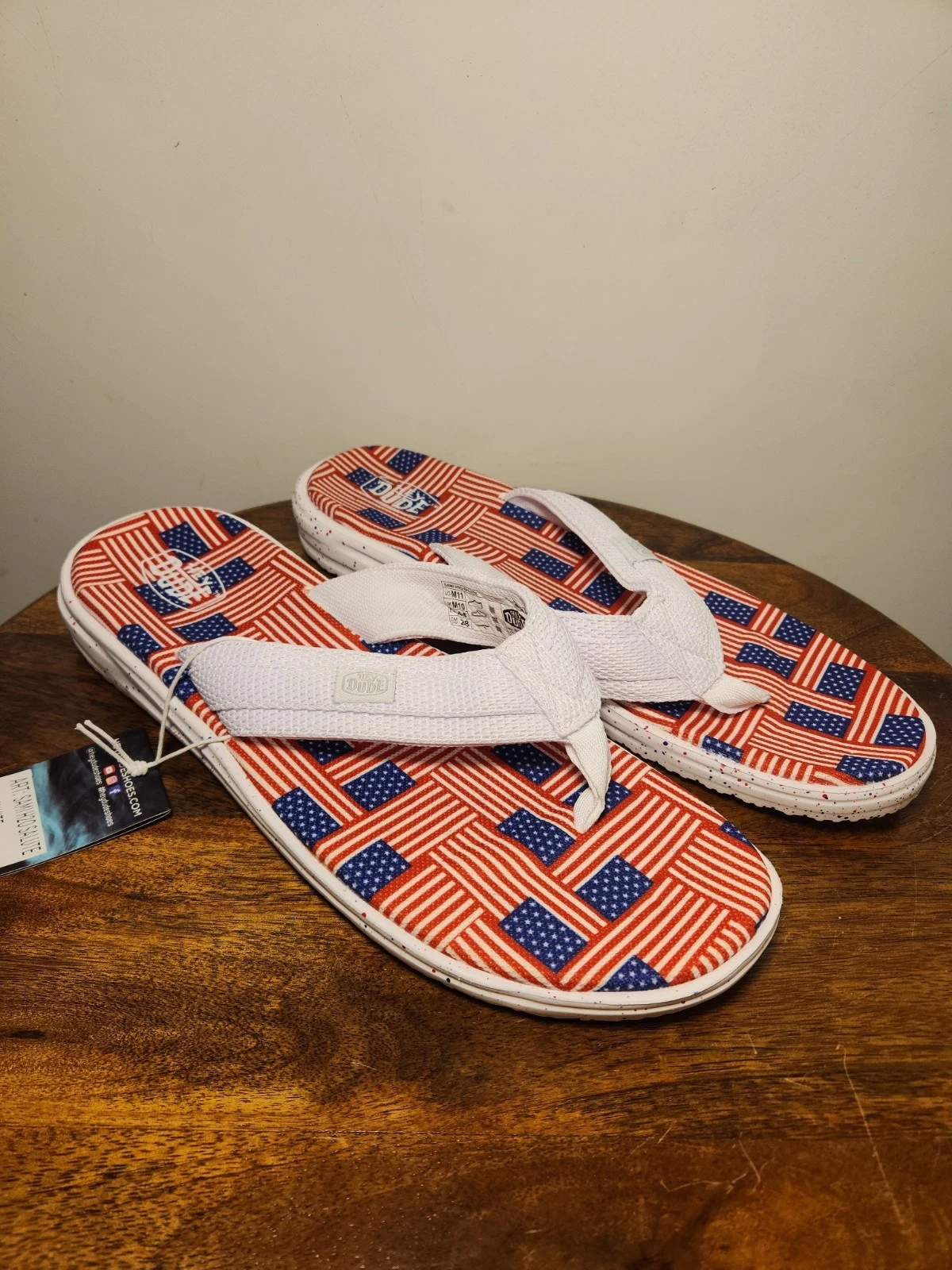 HEY DUDE SAMI H20 SALUTE Men 11 Flip Flop Sandals American Flag Red/White/Blue