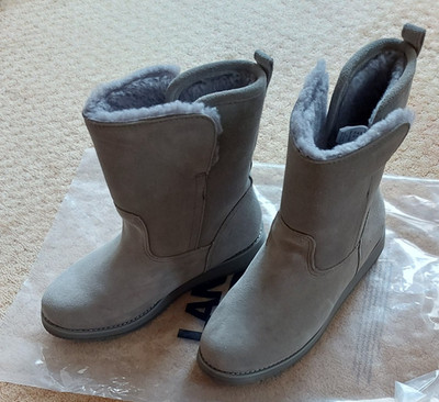 Damen Stiefel Boots EU-Größe 36, grau,gefüttert, Landsend, neuwertig, im Karton
