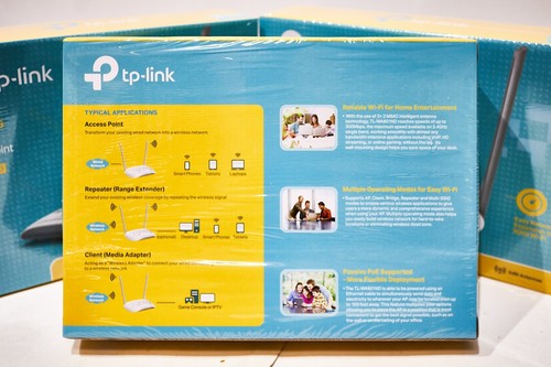 TP-LINK TL-WA801ND 300Mbps Wireless N Access Point AP Bridge Repeater Multi SSID - Picture 8 of 10