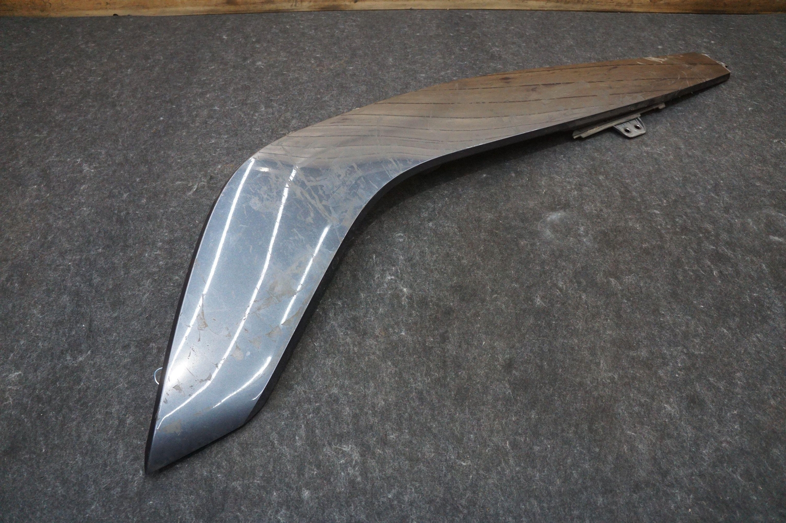 Rear Left Upper Quarter Panel Spoiler Wing 51447336415 Bmw I8 14-17 19-20 *Note*