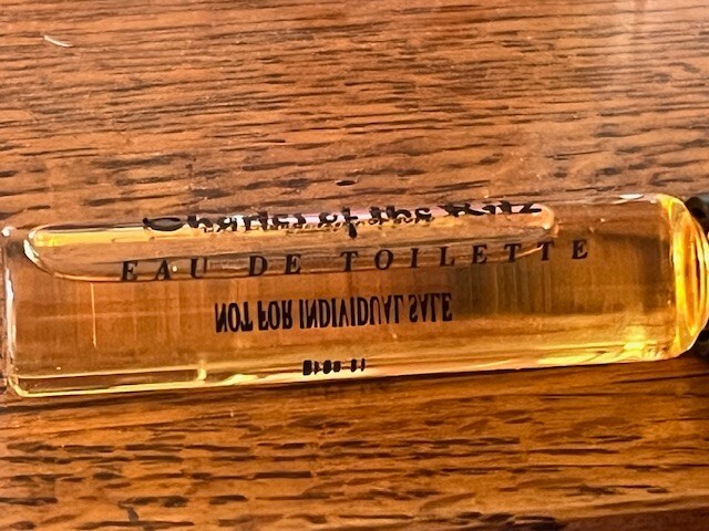 Charles of the Ritz EdT Vintage Perfume Splash 0.3 oz/10 ml. 1977 Formula