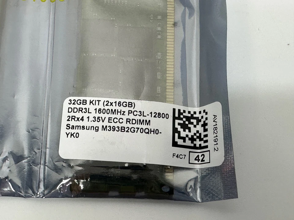 Samsung 32GB 2Rx4 PC3L-12800R DDR3 ECC REG Server Memory RAM M393B2G70QH0-YK0Q8 - Image 4 of 4