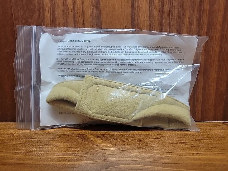 NUEVO Cho-Pat Original Correa de Rodilla Mediana Beige 12.5-14.5” Soporte para Corredor y Jersey Foto 2 de 2