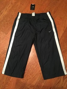 nike capri pants