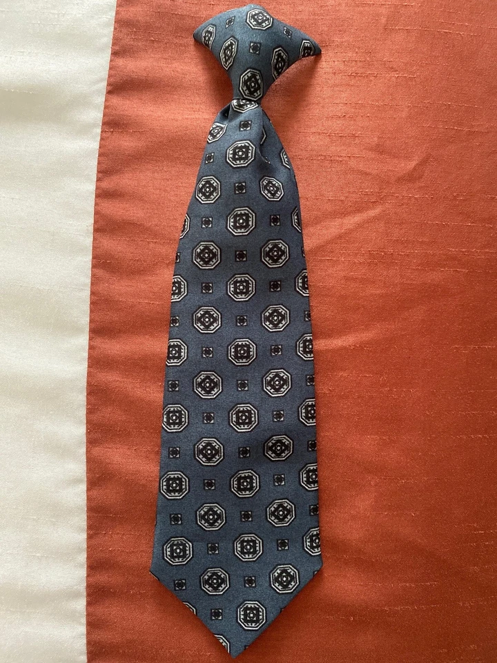 NeW Gray Navy BluE Geometric Satin Toddlers BoYs Clip-On Neck Tie Dressy WoW!!!! - Image 1 of 4