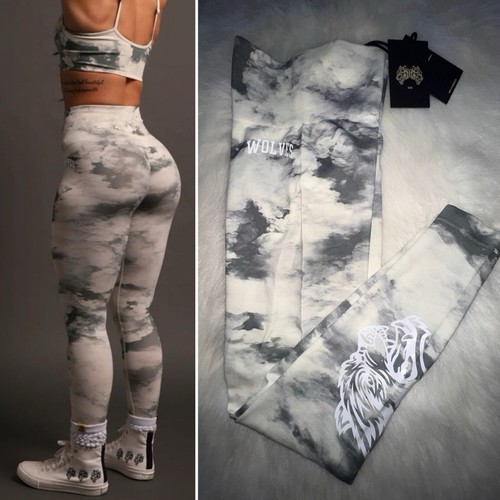 NEW Darc Sport Loyalty Everson Seamless Leggings Sz Small Rosemary Ghost Clouds