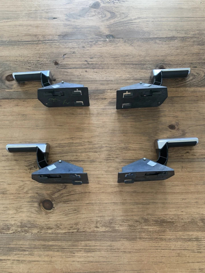 Juego de 4 manijas de puerta interiores OEM para Hummer H2 - Repuesto genuino de fábrica Foto 2 de 4