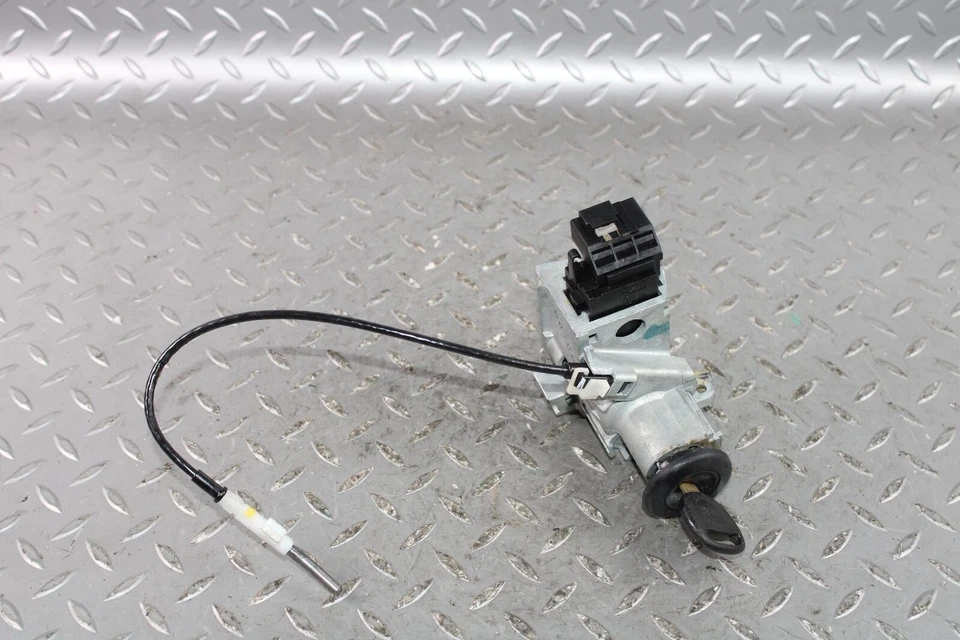 03-06 Yukon XL Electronic Column Ignition Cylinder Switch W/ Key OEM Factory WTY Foto 4 de 4