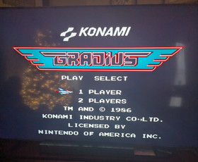 Gradius (NES, 1986) testato/funzionante, include manuale