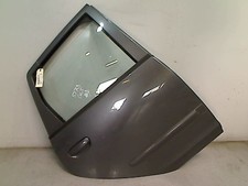 Porte arrière et accessoires Mitsubishi COLT
