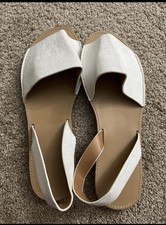 Women  s Sandals