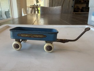 Vintage 1933 Chicago World’s Fair Miniature Radio Flyer Wagon Rare Blue Model