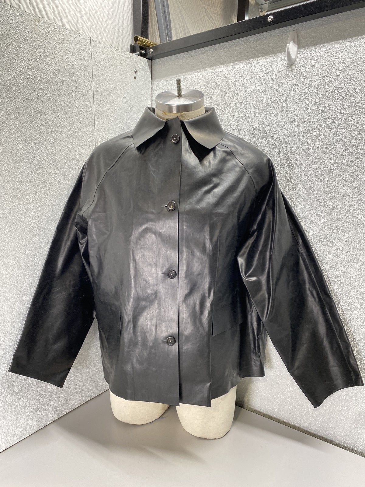 KassL Editions Mens Original Hip Oil Water Repellent Jacket Size XL Black