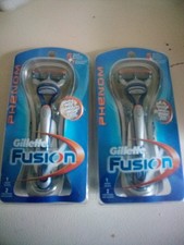 2 Gillette Fusion Phenom 5 Blade Razors Handle w/ 2 Cartridges, 2007