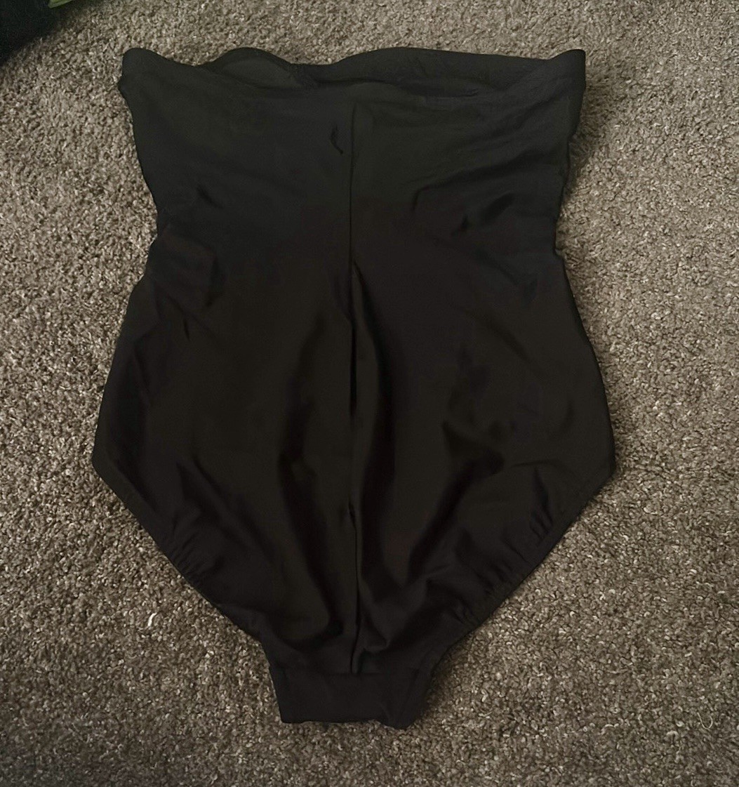 Picture 2 of 4