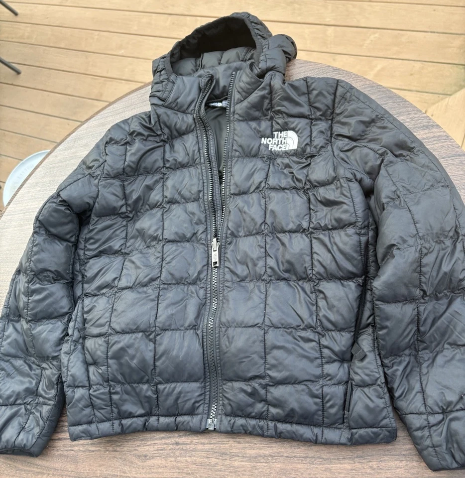 Chaqueta North Face Thermoball Adolescentes Niños Talla Mediana 10 Negra Con Capucha Foto 2 de 4