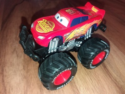  Disney Pixar Cars Lightning McQueen Monster Truck 1:55 Metall