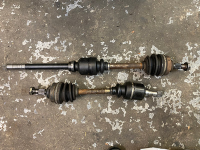 Peugeot 309 GTI COMPETITION Driveshafts PAIR - Satchell Engineering USED