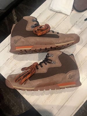Danner Skyridge ''Dark Earth'' Hiking Boot  - size 11.5 