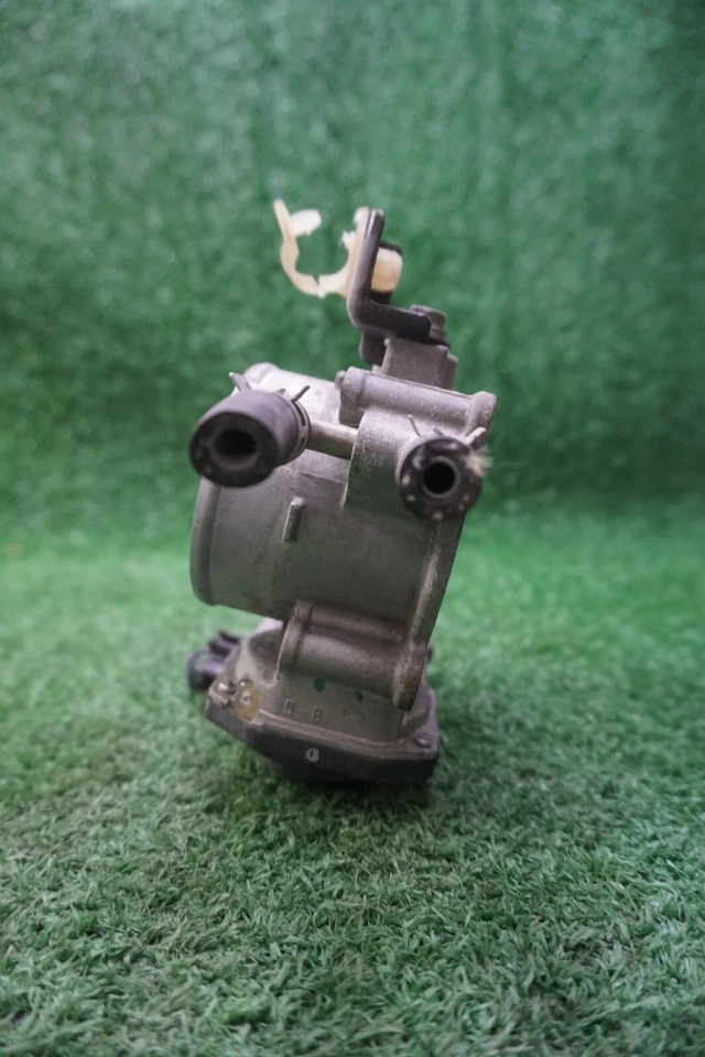 Toyota RAV4 2014 2,5 L carrocería del acelerador OEM 220300V010 Foto 2 de 4