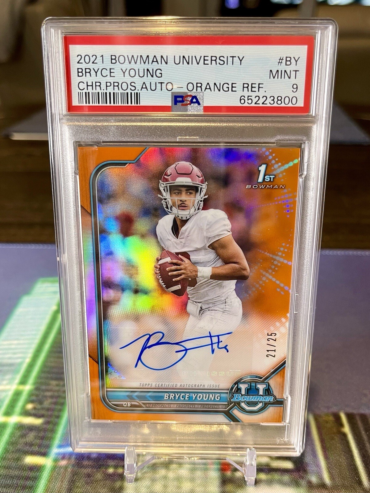 2021 Bowman University /25 BRYCE YOUNG 1st Chrome pros. Orange Refractor RC Auto