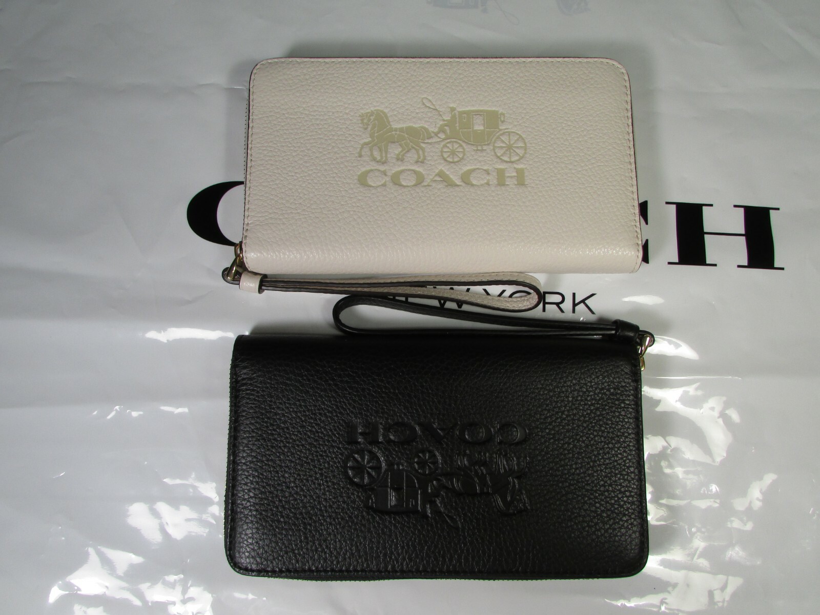 f75908 coach
