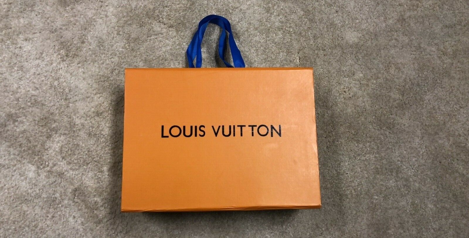 Louis Vuitton LV x Supreme Messenger Danube Epi PM Bag Red - image 7