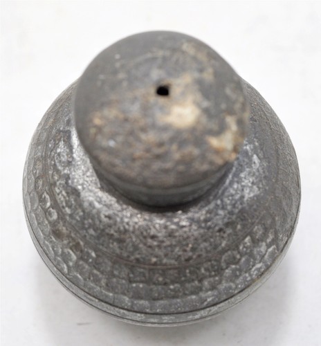 Vintage Iron Metal Small Salt & Pepper Shaker Original Old Hand Crafted - Picture 3 of 6