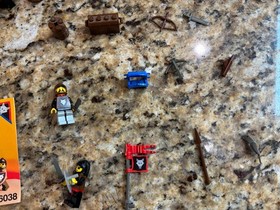 LEGO Castle: Wolfpack Renegades (6038) Rare Vintage Complete Set from 1992