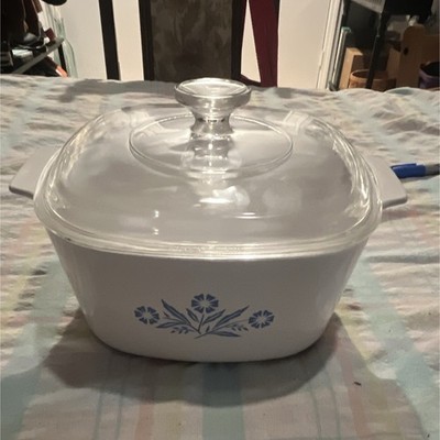 VNTG CorningWare Blue Cornflower A-3-B Casserole Dish 3 QT with Pyrex Lid A-9-C