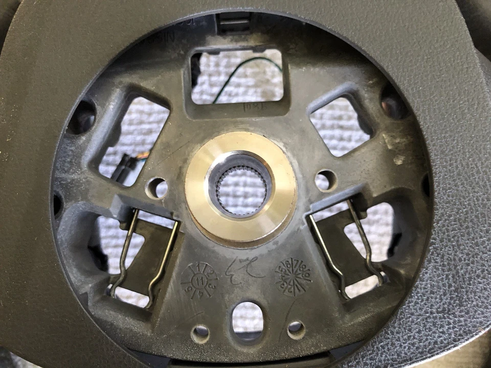 Volante Nissan Cube 2011, 48430-1fc4b, fabricante de equipamento original - Imagem 3 de 4