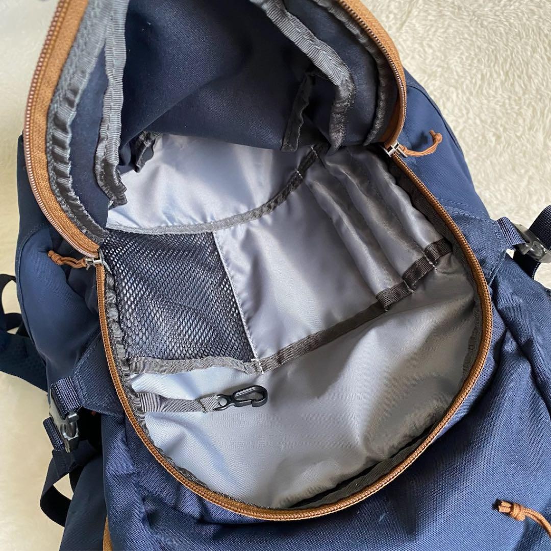 廃盤品 Patagonia Chacabuco 32L BackPack Patagonia Chacabuco 32L Backpack Rare Discontinued Navy
