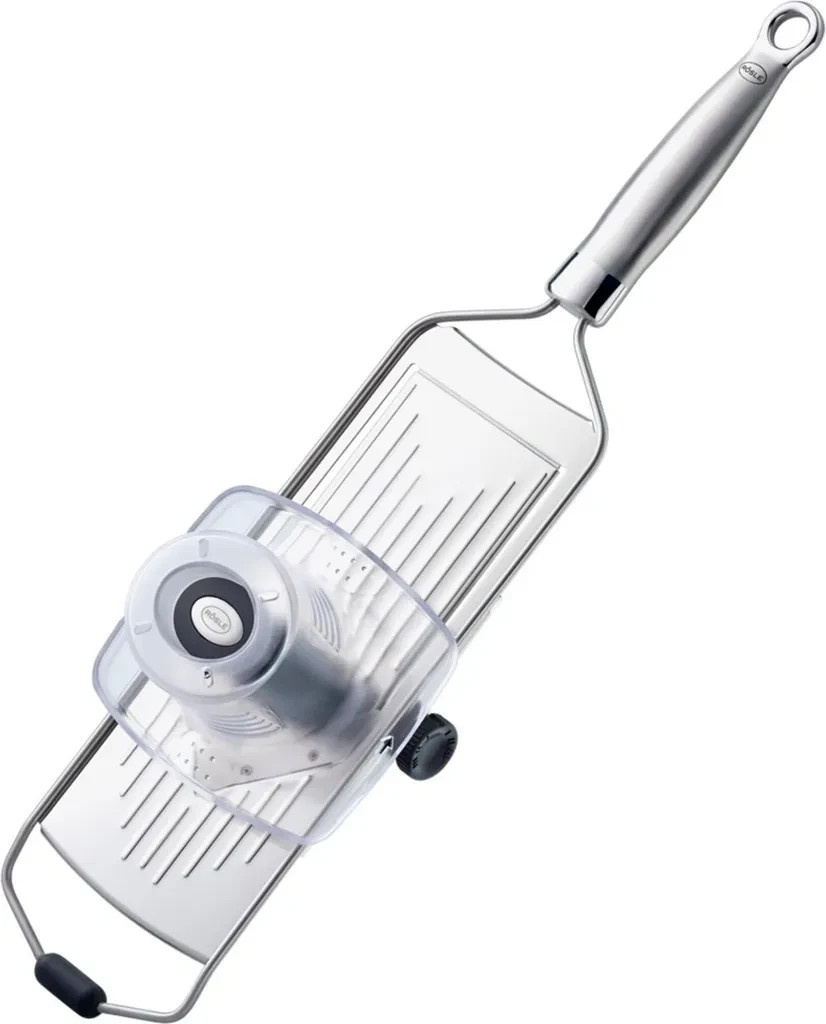 RÖSLE Hobel mit V-Klinge, Hochwertiger V-Hobel für Gemüse wie Gurken oder Tomate