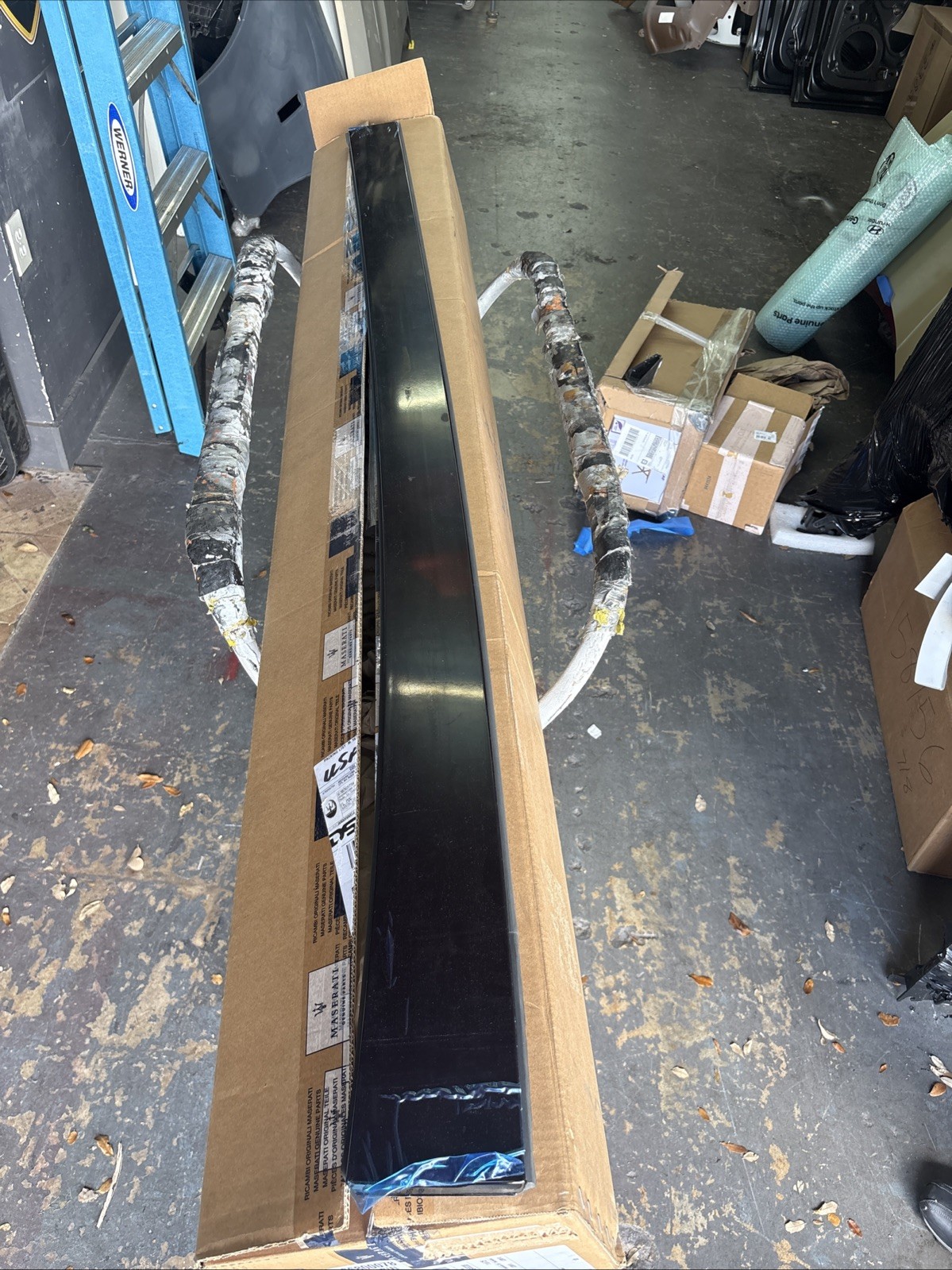 Maserati  Grecale 2024 Rh Roof Moulding  #3476