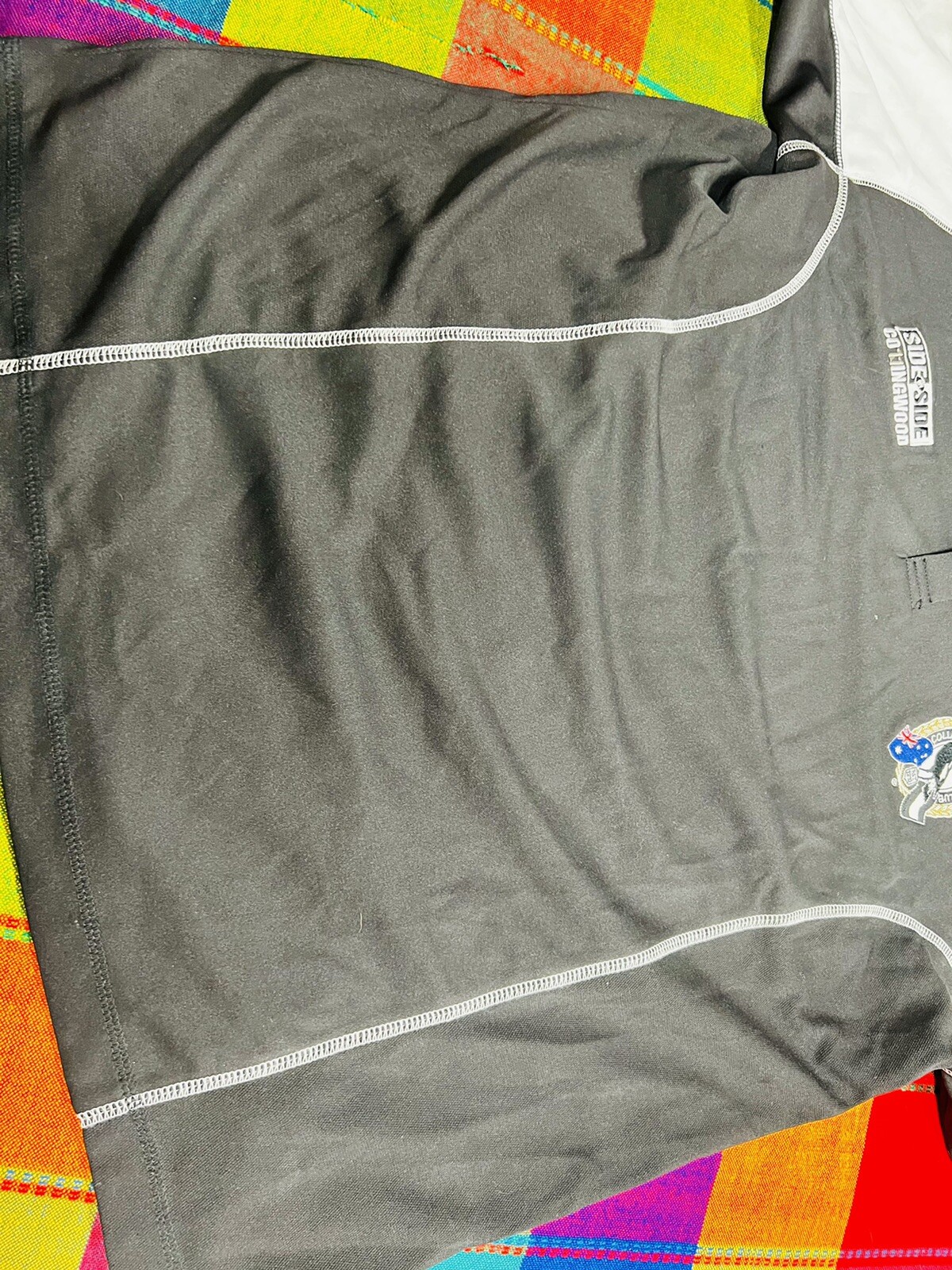 Picture 2 of 9
