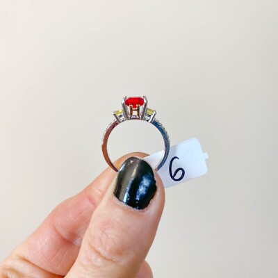 Harry Potter Charmed Aroma Gryffindor Ring (Size 6)