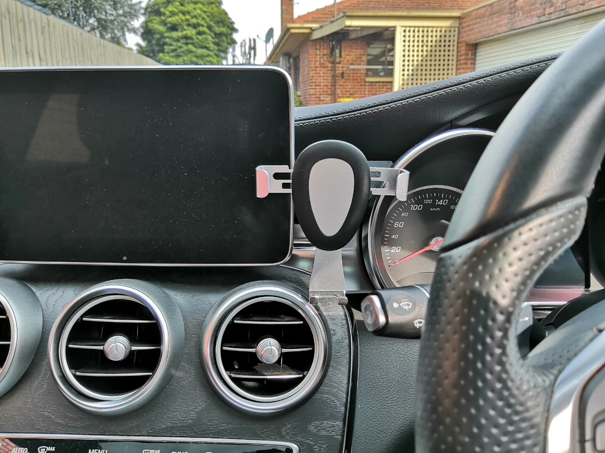 Mercedes car phone holder outlet