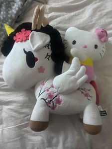サンリオ ハローキティ ユニコーン tokidoki 時々 ぬいぐるみ 海外限定 Tokidoki Hello Kitty Plush | eBay