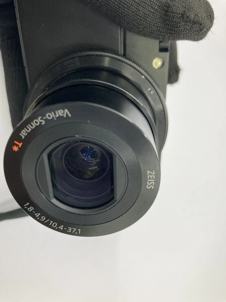 Excellent appareil photo numérique compact Sony Cyber-Shot DSC-RX100... - Photo 3/4