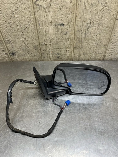 03-06 GM Silverado Tahoe Suburban PASSENGER RIGHT Mirror Power W Turn Signal OEM
