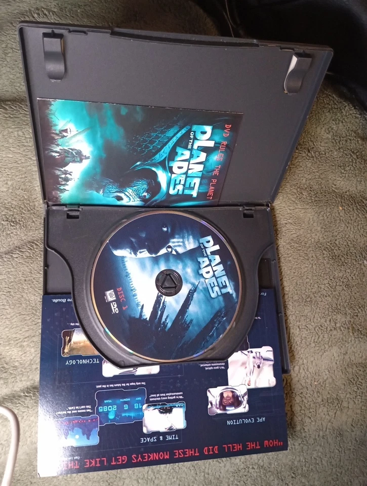 Planet Of The Apes DVD - Includes Special Features W/ Mark Wahlberg  - Image 3 of 4