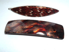 VINTAGE PAIR TORTOISE AND ART DECO HAIR BARRETTES