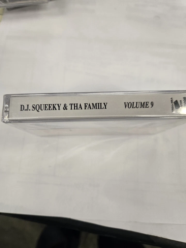 Classic Southern Gangsta Rap/G-Funk,Memphis,DJ Squeeky & Tha Family-Volume 9 - Image 3 of 3