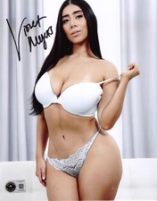 Violet Myers Signed 8x10 Photo Adult Star Authentic Autograph Beckett Witness