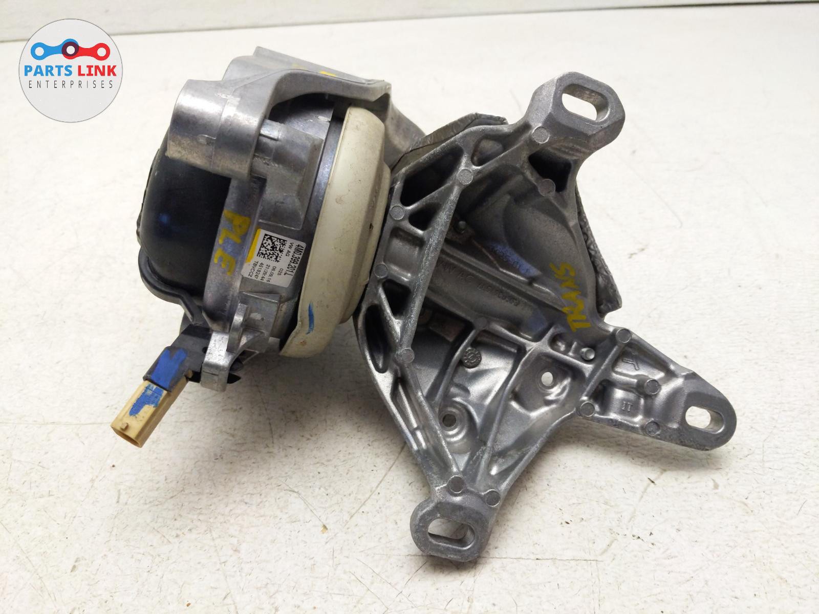 2016-20 BENTLEY BENTAYGA LEFT TRANSMISSION MOUNT HYDRAULIC SUPPORT BRACKET ASSY
