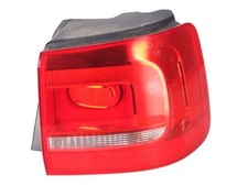 Rückleuchte rechts VW Touran (1T1, 1T2) 2.0 TDI  103 kW  140 PS (08.2003-05.201