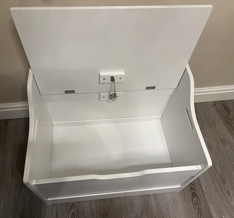 Large Toy Box Kid's Room Storage White Wooden Bedroom Chest Lid Baby
