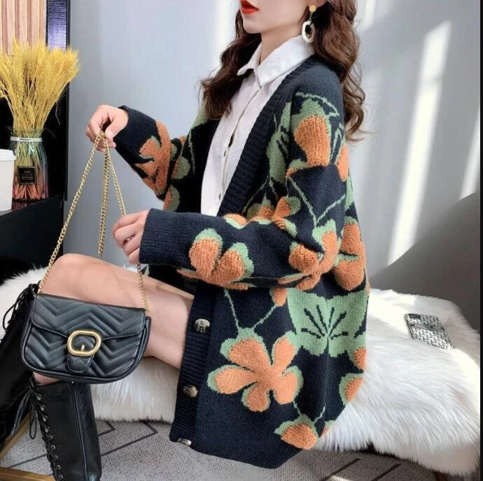Women's 2023 Korean Fashion Jacquard Flower V Neck Loose