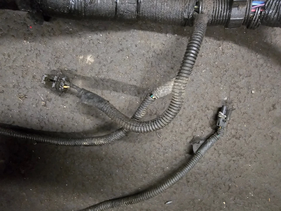 Chevrolet Silverado 1500HD 2002 chasis marco arnés de cableado Foto 3 de 4