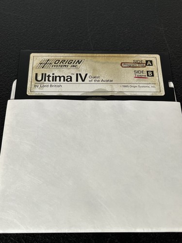 Ultima IV Quest of the Avatar para discos Dave Lubar de Atari 400/800 XL de XE solamente - Imagen 2 de 3